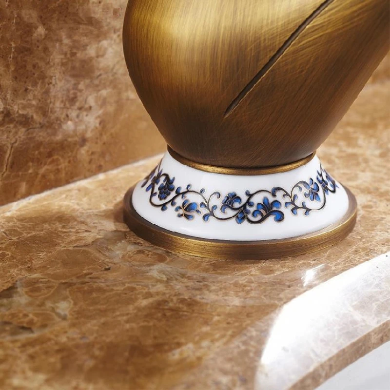 Ванная комната раковина кран Смеситель латунный смеситель для раковины WC