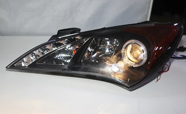 For HYUNDAI Rohens Genesis Coupe LED Head Lamp Angel Eyes 2009 20102011 2012 Year Headlights Amber Reflector