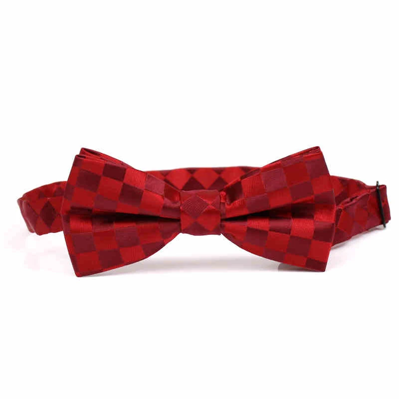 

Мужской галстук-бабочка в красную клетку, в подарочной коробке