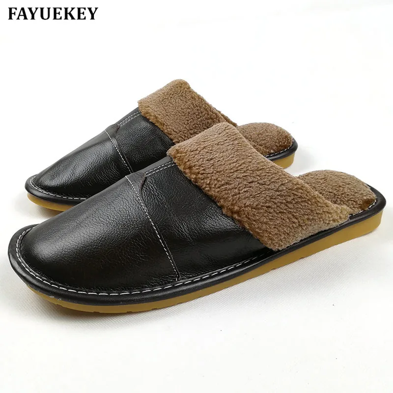Новинка модные зимние кожаные домашние тапочки FAYUEKEY мужские домашние/напольные