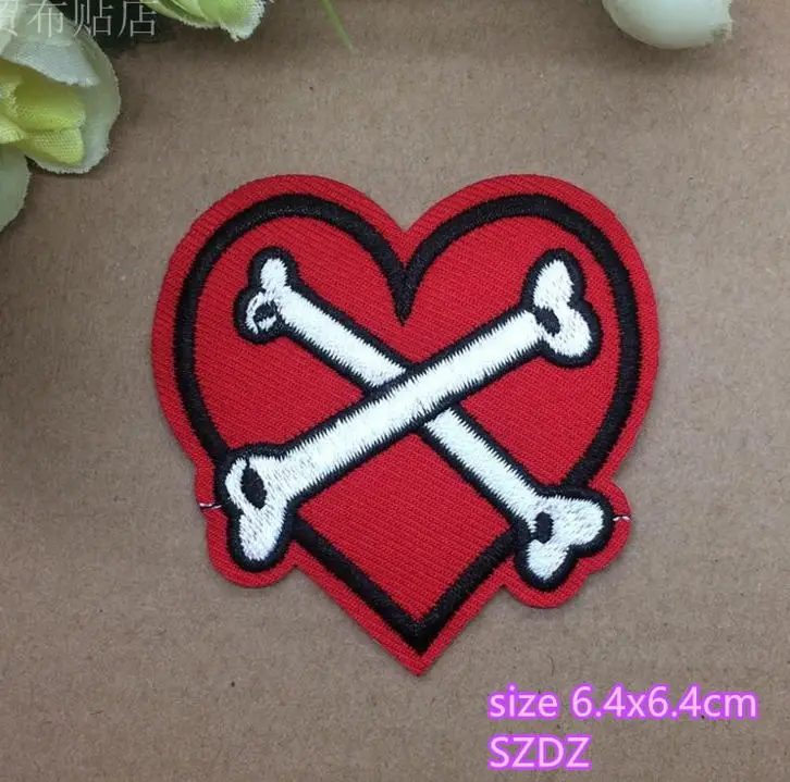 1 шт. вышитые термоклейкие Мультяшные нашивки в форме сердца тканевые аксессуары