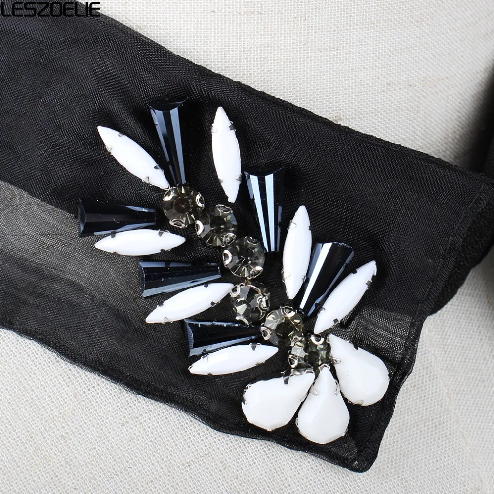 

Retro Pearl Detachable Collar Women Black Soft Detachable Fake Collars Lady Summer 2019 Fashion Neckwear Party Accessories