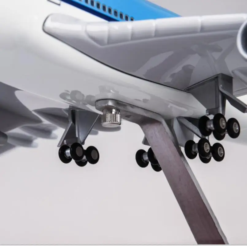 47 см 1:160 масштаб самолетов Boeing B747 KLM Royal Dutch Airlines модель самолета с колесом литья