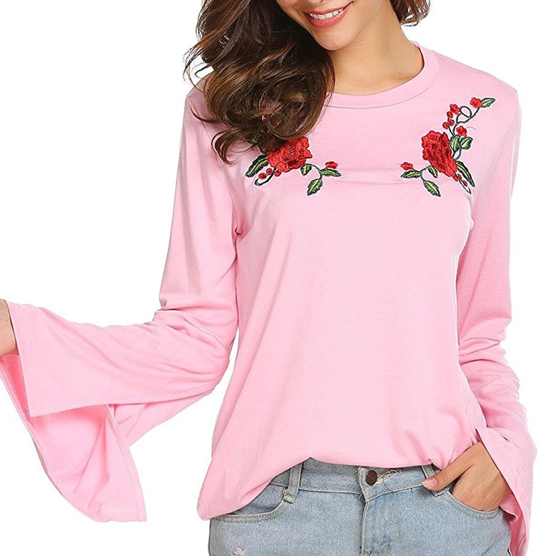 Для женщин с расклешенными рукавами футболка Вышивка модная черная Демисезонный