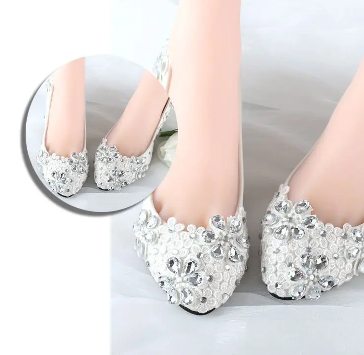 С украшением в виде кристаллов Серебристые Стразы свадебные туфли-лодочки