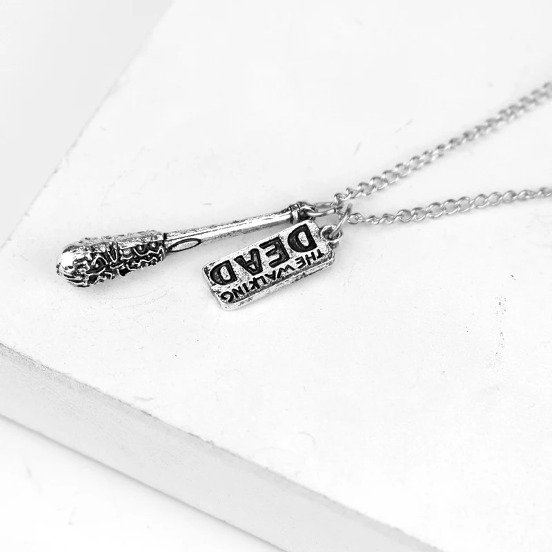 Ожерелье с подвеской в виде ходячих мертвецов и букв мужские аксессуары колье