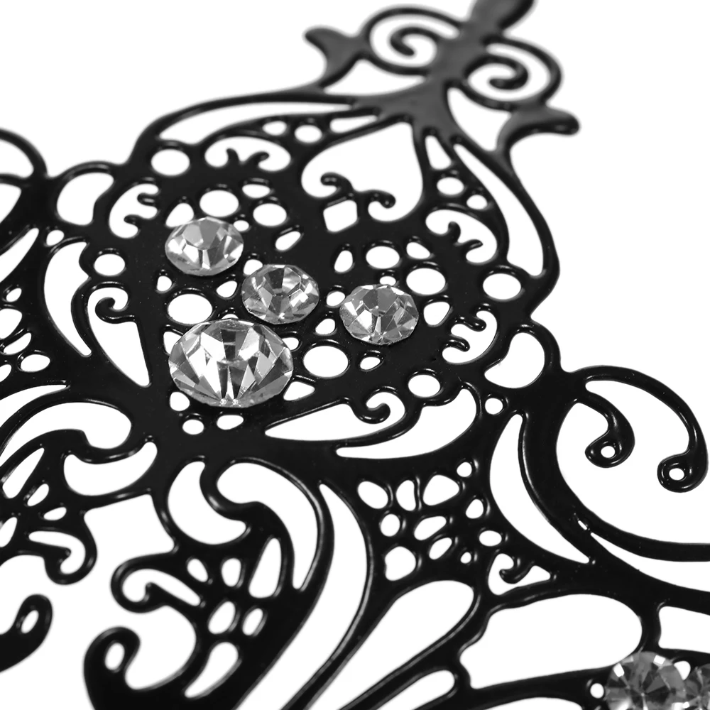 Черная/Красная/серебряная розовая металлическая полумаска с лазерной резкой