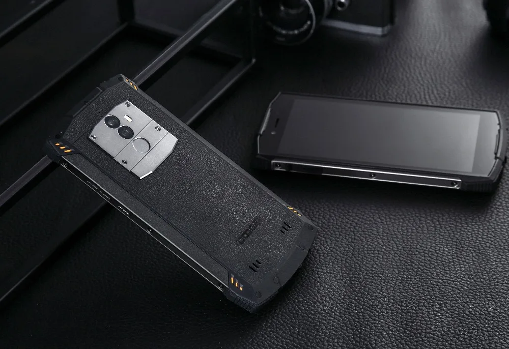 DOOGEE S55 Android 8,0 IP68 водонепроницаемый смартфон 5500 мАч 5," 4 Гб ОЗУ 64 Гб ПЗУ MTK6750T Восьмиядерный 13MP мобильные телефоны