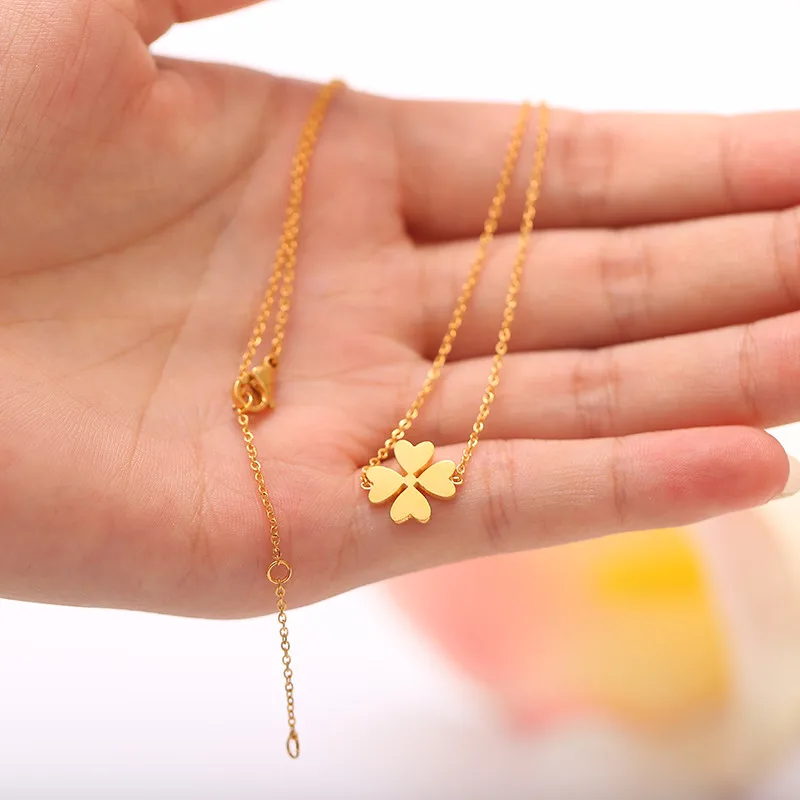 Цепочка женская из нержавеющей стали с подвеской в виде четырехлистного