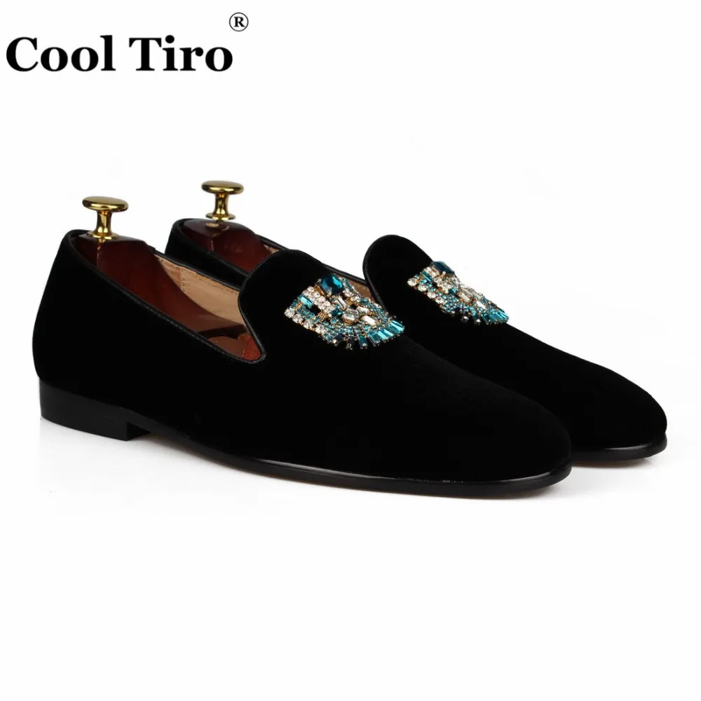Cool Tiro/темно-синие бархатные Тапочки; мужские лоферы; мужская модельная обувь с кристаллами и брошью; свадебные туфли-мокасины для жениха; повседневная кожаная обувь