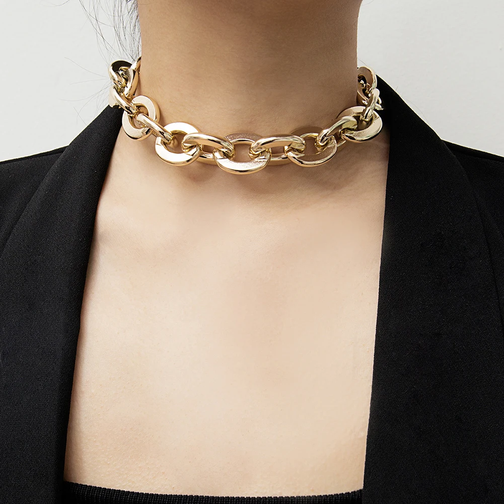 Овальный женский массивный браслет-цепочка с кабельными звеньями в стиле панк