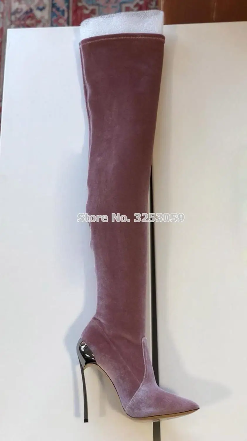 velvet as picture ALMUDENA/роскошные высокие сапоги до бедра на тонком высоком каблуке с металлическим украшением; облегающие модельные сапоги с острым носком; Сапоги выше колена - Цвет: velvet as picture