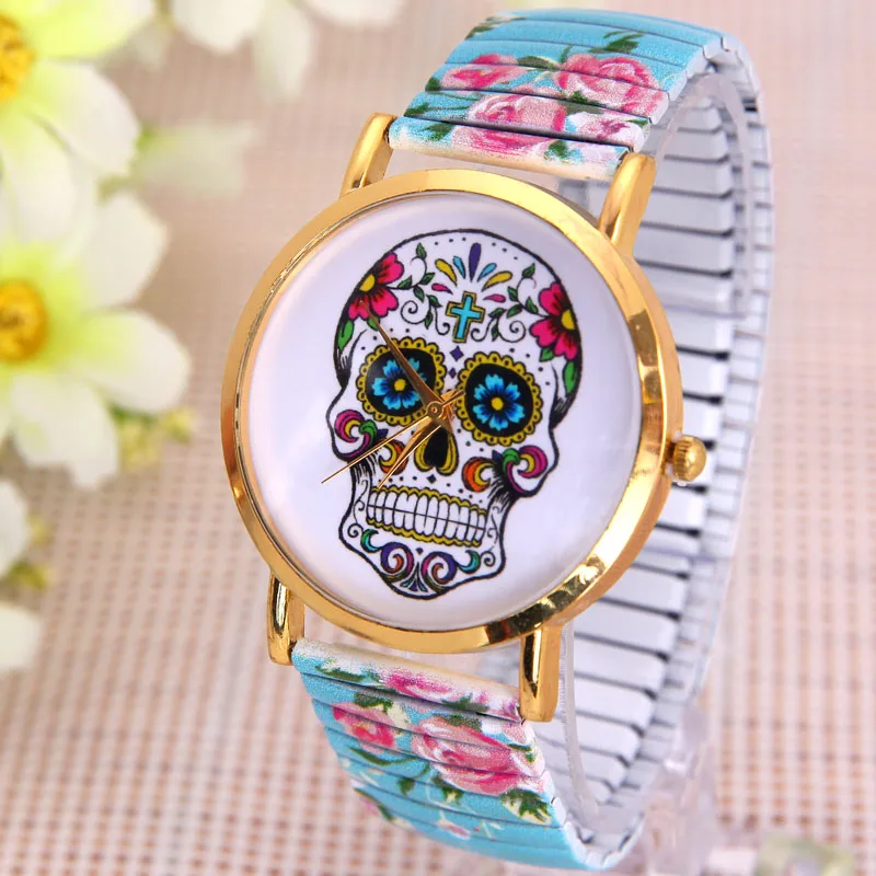 Новая мода оптовая продажа дизайнерские кварцевые наручные часы с черепом