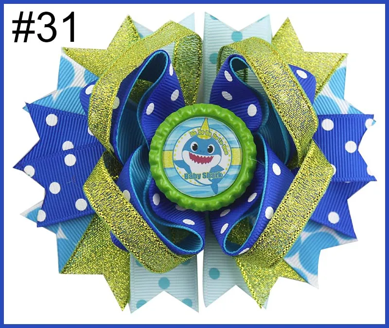 Бесплатная доставка 24 шт мультфильм заколки для волос с Детские Луки куклы