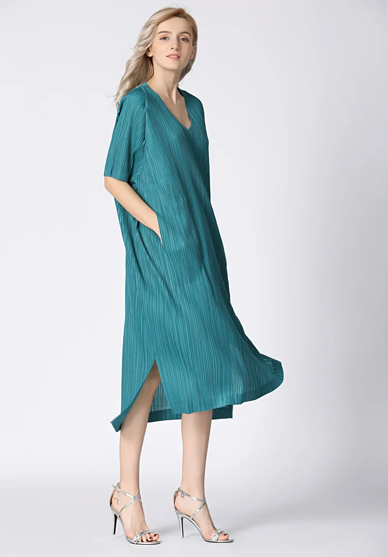 

Платье Miyake, модное, однотонное, складное, с треугольным вырезом, с коротким рукавом и большим карманом, ассиметричное, в наличии