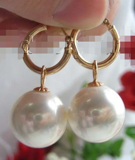 

Hot sale Free Shipping>>>>Natural 16mm White Round Sea Shell Pearl Earrings