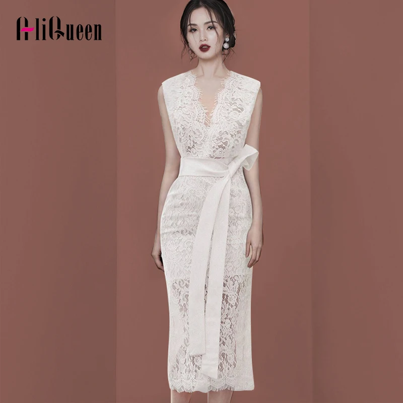 

Women Summer Sleeveless Hollow Out Lace Dresses Vintage Sexy V Neck Bodycon Sheath Party Dress White Sashes Runway Dress Vestido