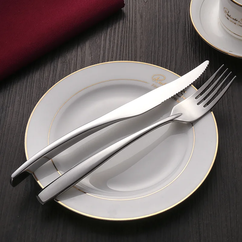 4 шт Вестерн SilverCutlery комплект Нержавеющая сталь Еда обеденные ножи вилки Dessertspoons