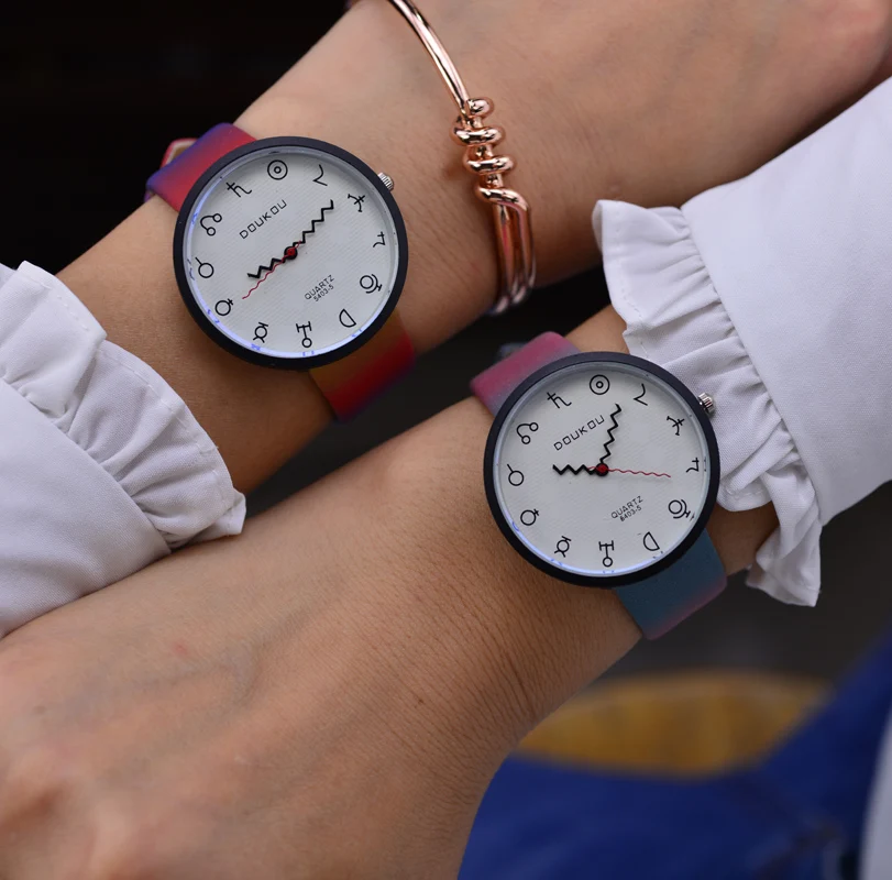 Creative Women Watches Ladies Wrist Fashion Rainbow Strap Clock Top Luxury Brand Quartz Watch Horloge Bayan Saat DOUKOU | Наручные часы