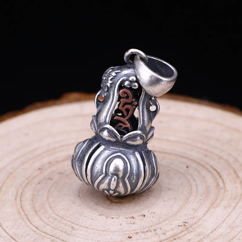 bottle, Guanyin bottle Pendant, male evil spirits, personality,, retro simple necklace pendant, female without chain.