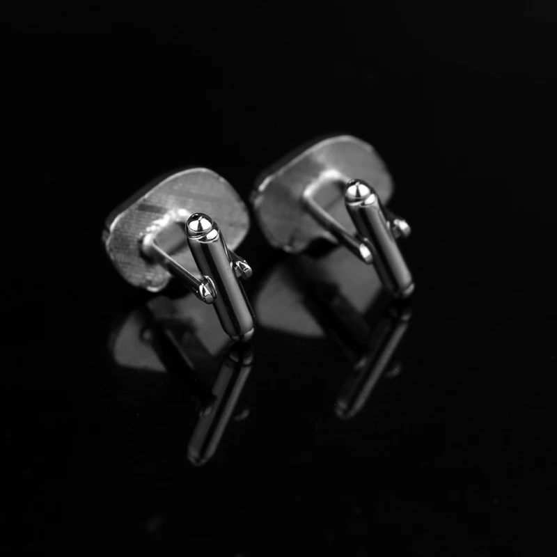 dongshengFashion Classic cars High Quality Green Bus Shape Cufflinks For Men Women Shirt Wedding Gift Cufflink for Party-40 | Украшения и