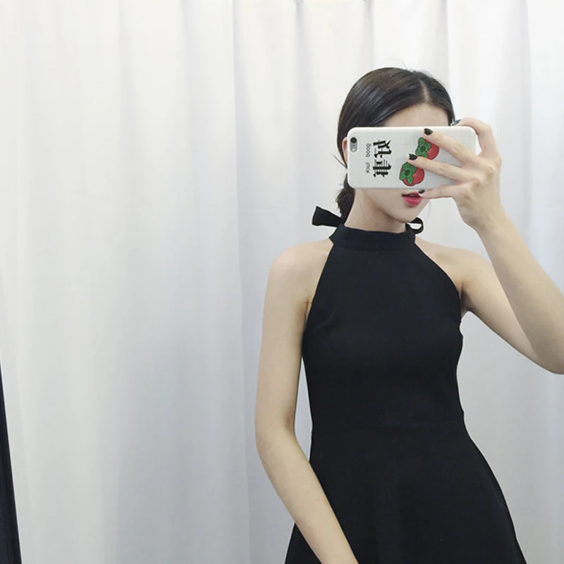 Женское Короткое мини платье с лямкой на шее Черное вечернее без рукавов в стиле