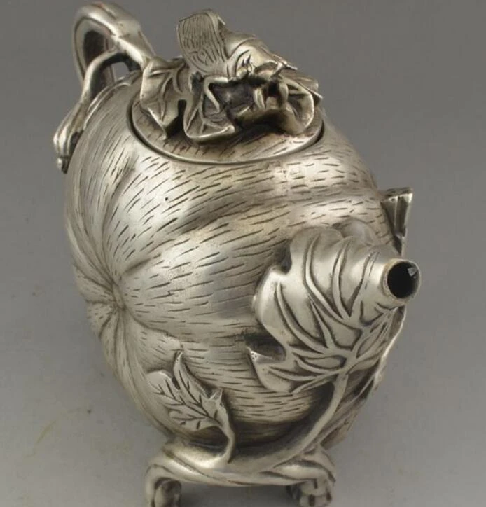 Китайский антиквариат Тибетский Серебряный ручной работы Тыква Цикада чайник