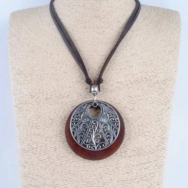 Винтажная бижутерия массивные ожерелья подвески деревянные часы из смолы сплава