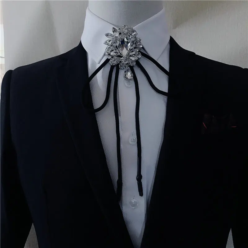 Rhinestone Bolo Tie Элегантный британский Западный Американский ковбой для мужчин и женщин ожерелье Боло галстук аксессуары Винтаж Сплав Блеск Кристалл Стразы галстук - Цвет: Rhinestone Bolo Tie