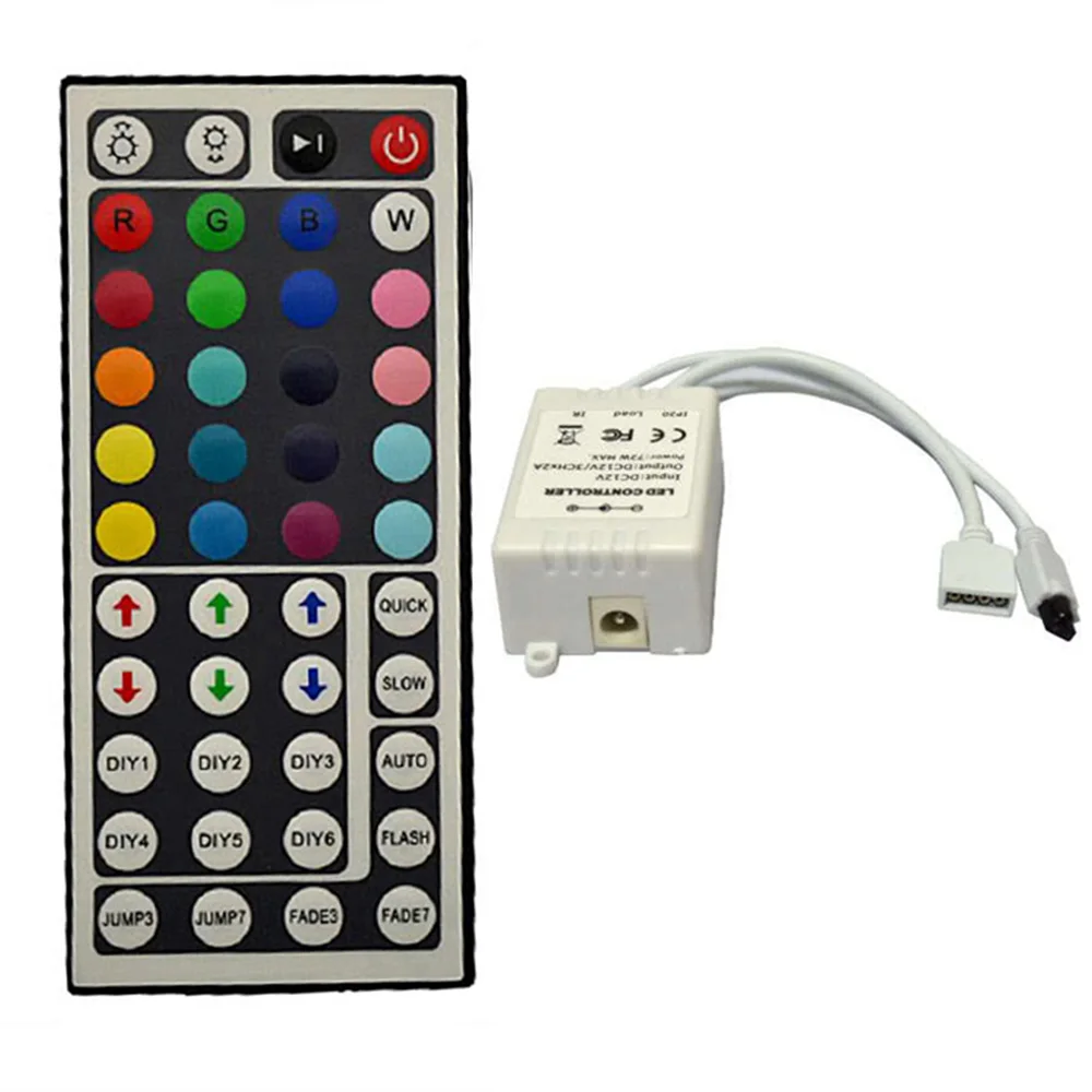 Лента светодиодная водонепроницаемая гибкая с пультом ДУ 5 м 60 светодиодов 12 В 2