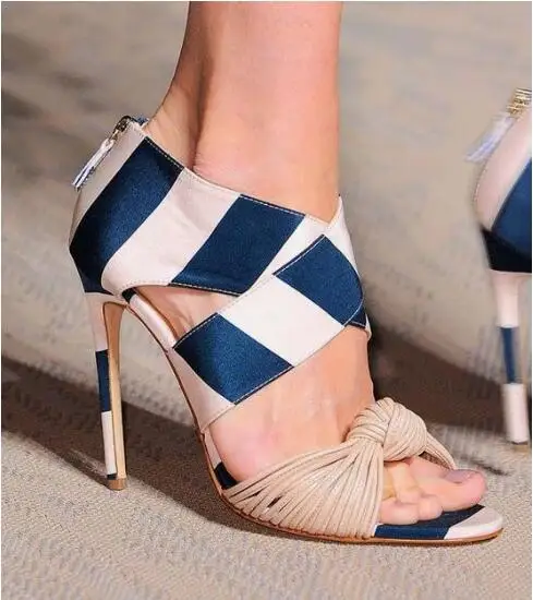 Разноцветные женские сандалии в стиле пэчворк гладиаторы с открытым носком и