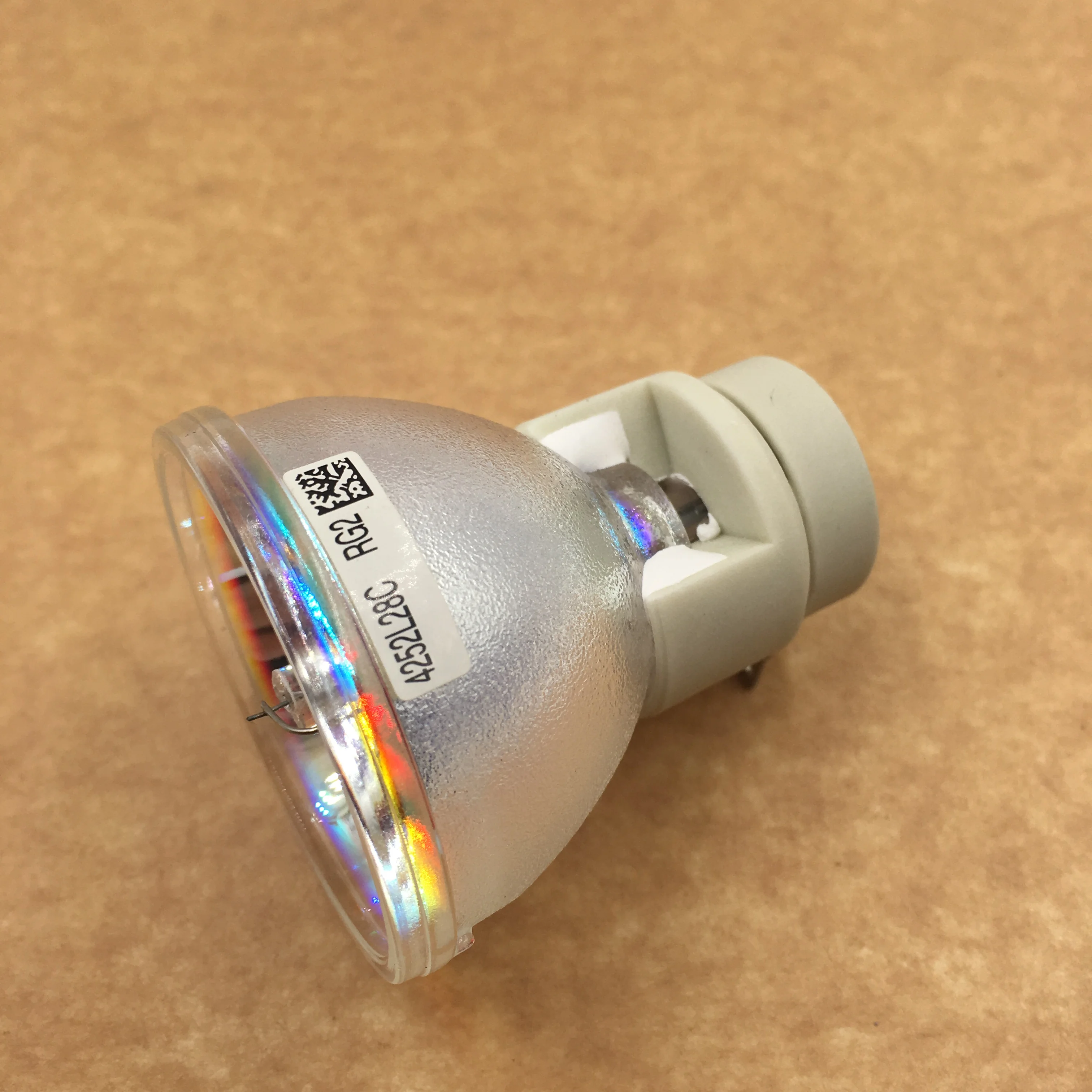 ZR P-VIP 190/0. 8 E20.8 для прожекторная лампа P-VIP 190 W 0,8 E20.8 P-VIP 190 0,8 E20.8 светлой