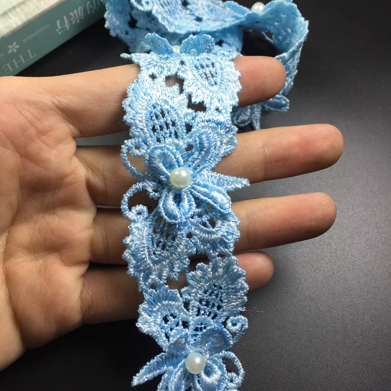 1 ярд Бабочка 3D шифон Роза из кружевной ткани цветок с жемчужной гирляндой