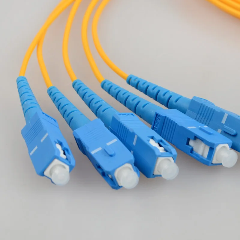 Волоконно оптический сплиттер SC 1x4 FTTH ABS box 1 4 кассета разветвитель с : Плоский