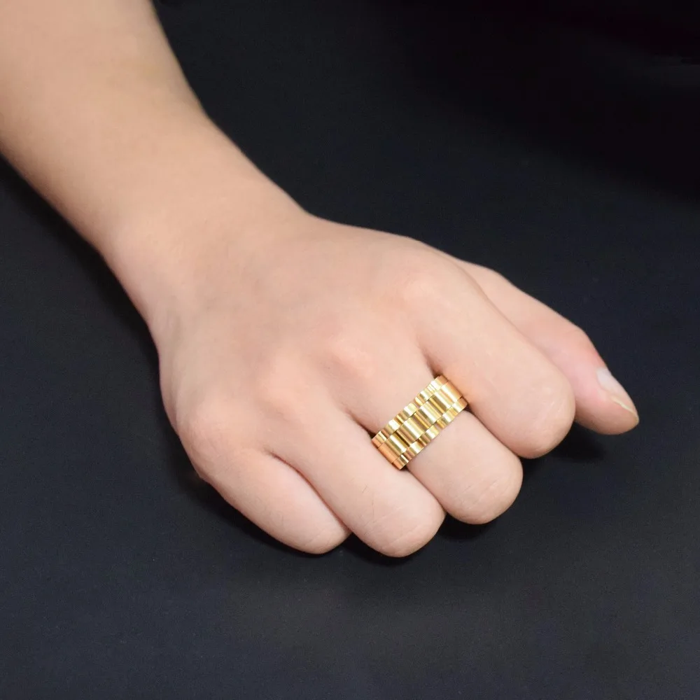 UWIN Хип-хоп Мужская стальная цепочка Кольцо в стиле панка Золотого цвета Три ряда ремешка часов Золотые кольца Модные ювелирные изделия для вечеринок.