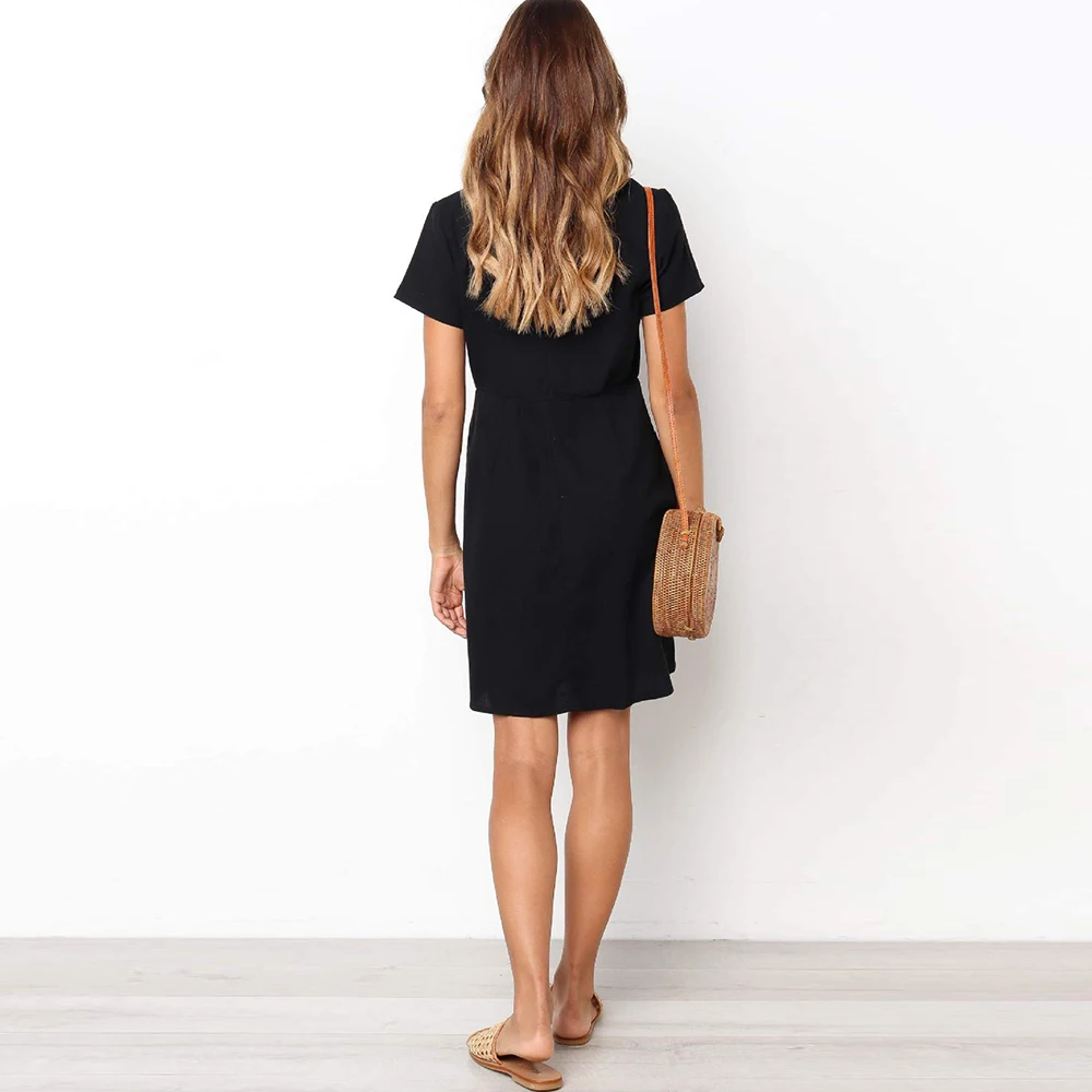 Женское платье на пуговицах Berydress черное с коротким рукавом и треугольным