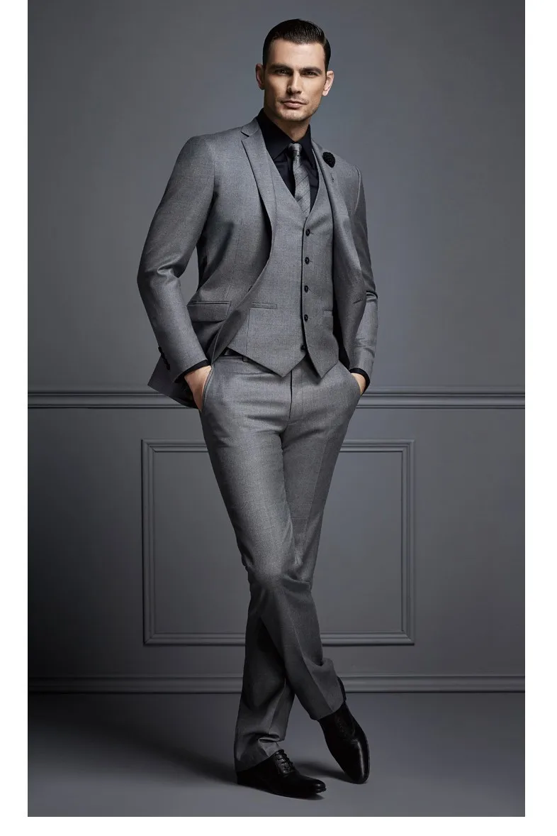 Новинка 2017 дизайн черного и серого цвета на двух пуговицах комплект со смокингом