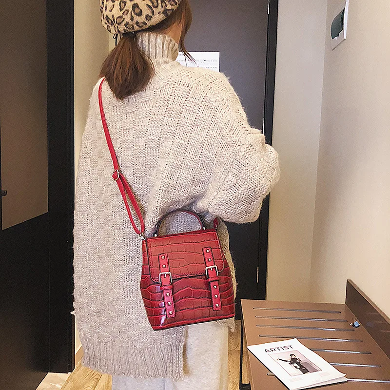 Crocodile women backpack new fashion casual pu leather luxury Teenage for girls ladies travel backpacks small 6N123 | Багаж и сумки
