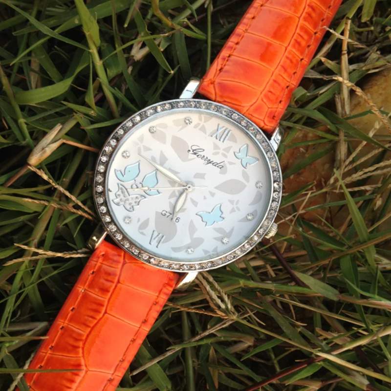 Новое поступление ЖЕНСКИЕ НАРЯДНЫЕ часы популярные кварцевые женские со