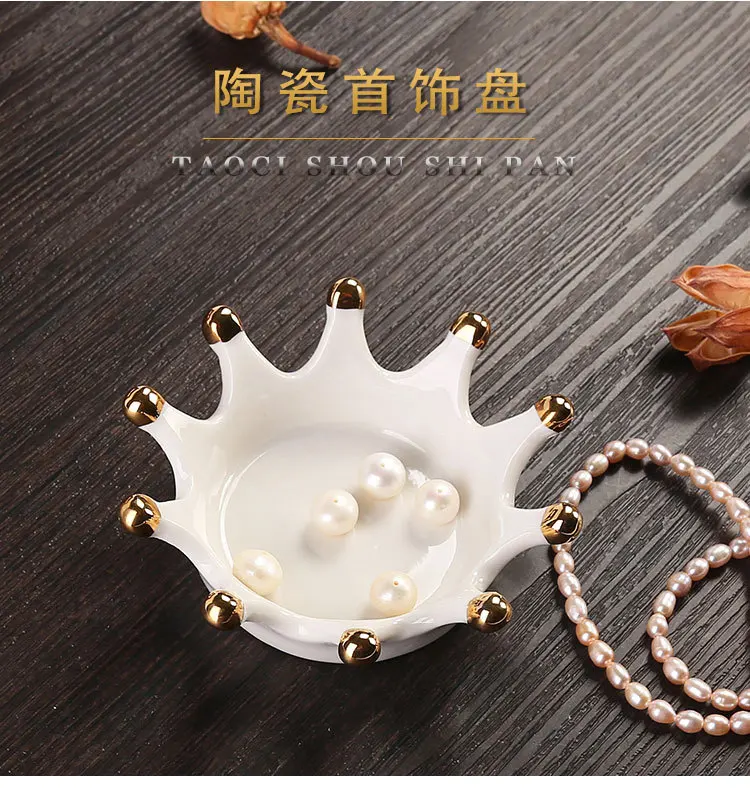 

2pc/lot New Ceramic Jewellery Plate Crown Shape Tealight Holder Home mini tray House Storage Plate