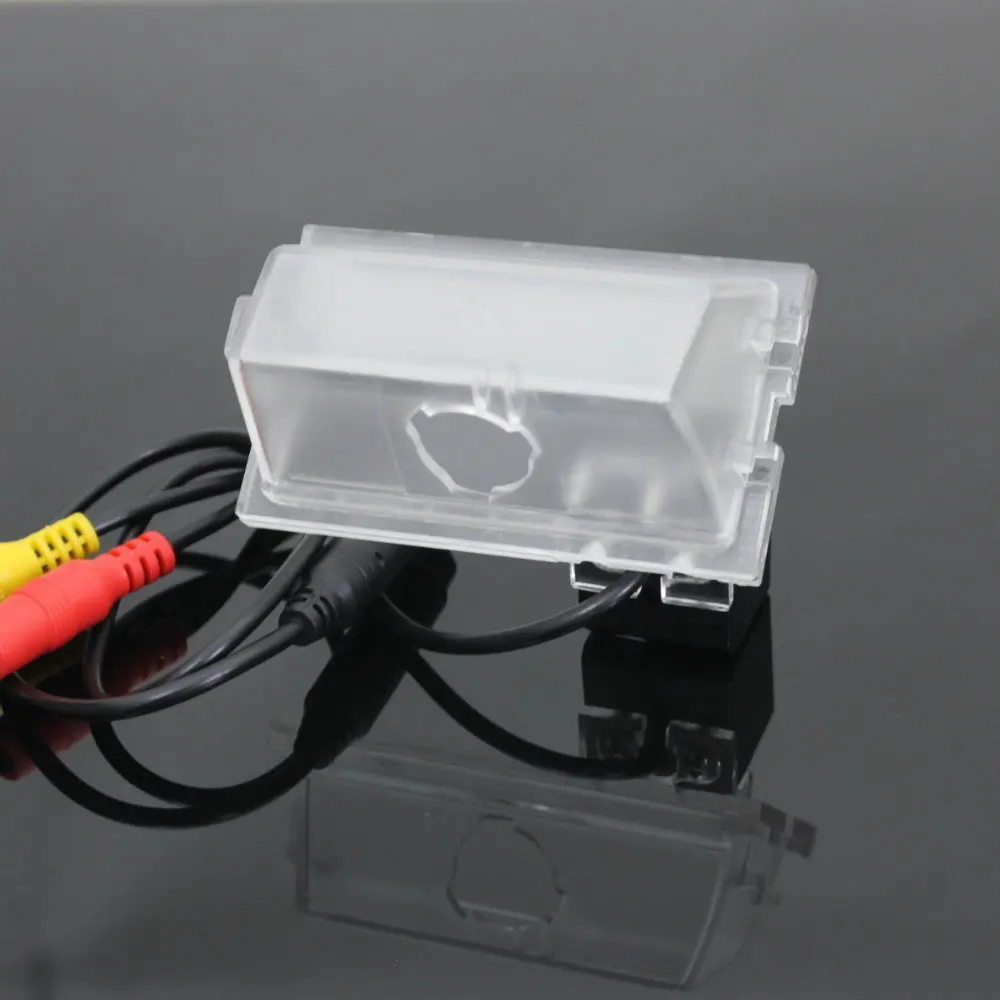 

Car Rear View Camera For Land Rover Range Rover Sport 2005~2011 2012 HD CCD RCA NTST PAL License Plate Light CAM