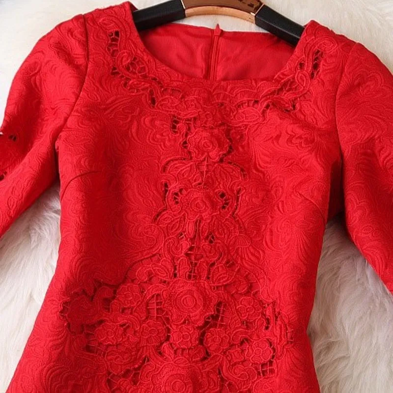 Короткое платье с вышивкой Новинка 2018 года Высококачественная Весенняя женская