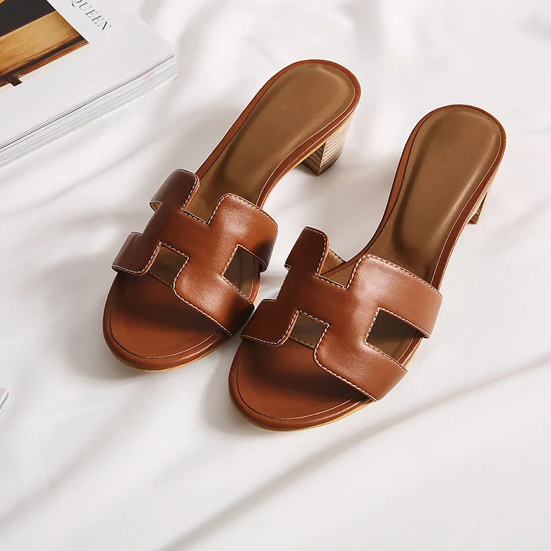 2018 новые модные кожаные сандалии и тапочки Для женщин летние H г жа толщиной с