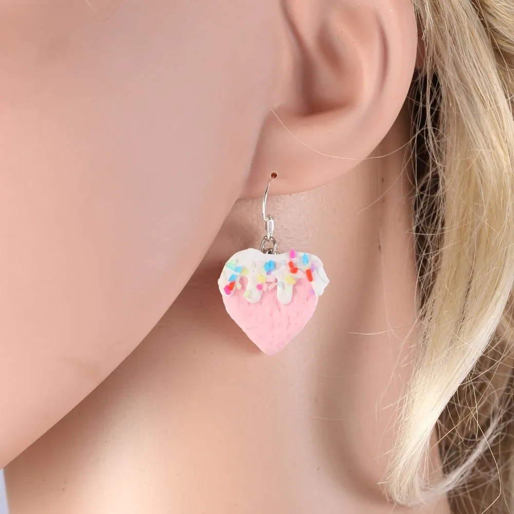 Серьги-подвески в виде сердца с радужным завитком
