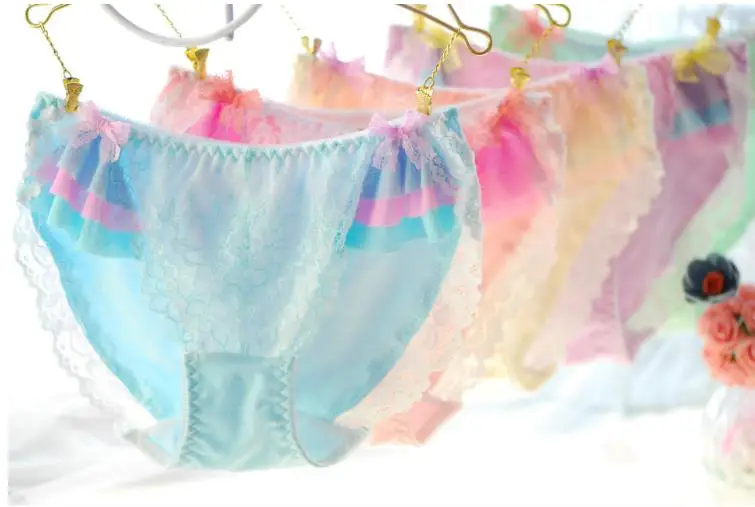 ice cream rainbow flying fabric lady's comfortable briefs and strings majtki damskie koronka women underwear string femme |