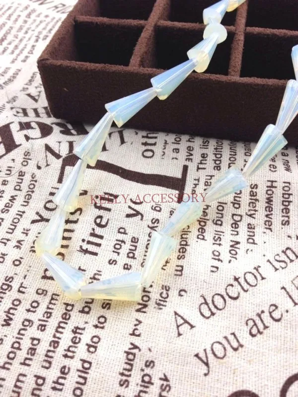 

Free Shipping ! 8*16mm Half Transparent White Cone Teardrop Faceted Crystal Glass Loose Charm Spacer Beads For Jewelry Making