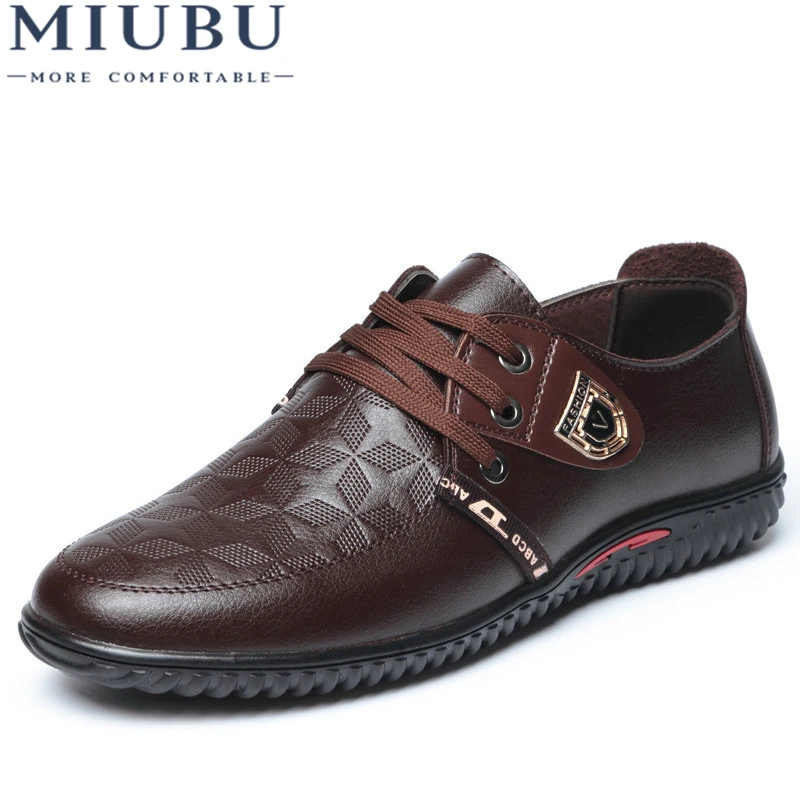 

MIUBU Men Casual Shoes 2020 Spring Lace up Super Comfort Breathable Genuine Leather Fashion Mens Leisure Shoes for Driving