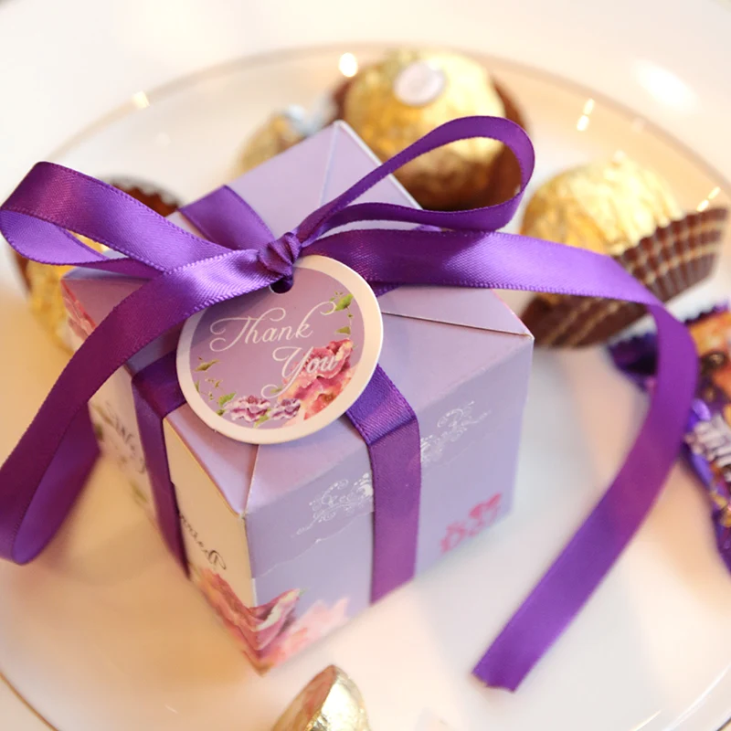 10 шт. бесплатная доставка креативная коробка для конфет 5.8X5.8X6cm галстук бабочка