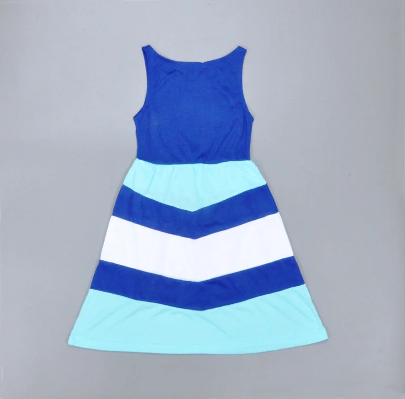 Новые платья для мамы и дочки семейные платье модного фасона с полосками якорем |