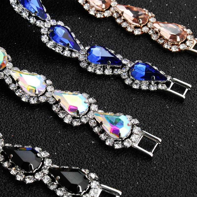 Очаровательные браслеты и золотые/покрытый серебром слон стразы для